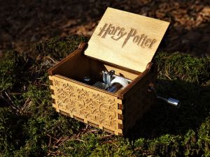 A varázslat még mindig trendi: ezt tudja a Harry Potter okosóra